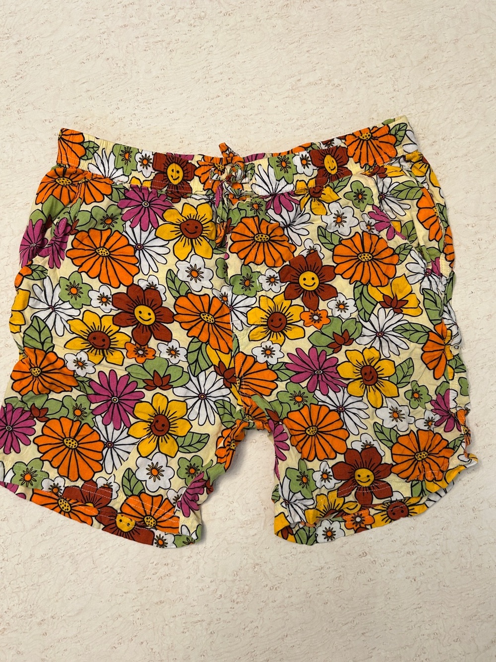 Men’s Floral Smile Print Flat Front Shorts - Multicolor
